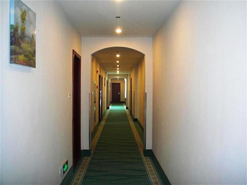 Greentree Inn Shanghai Pudong Airport Huaxia East Road Railway Station Shell Hotel מראה חיצוני תמונה